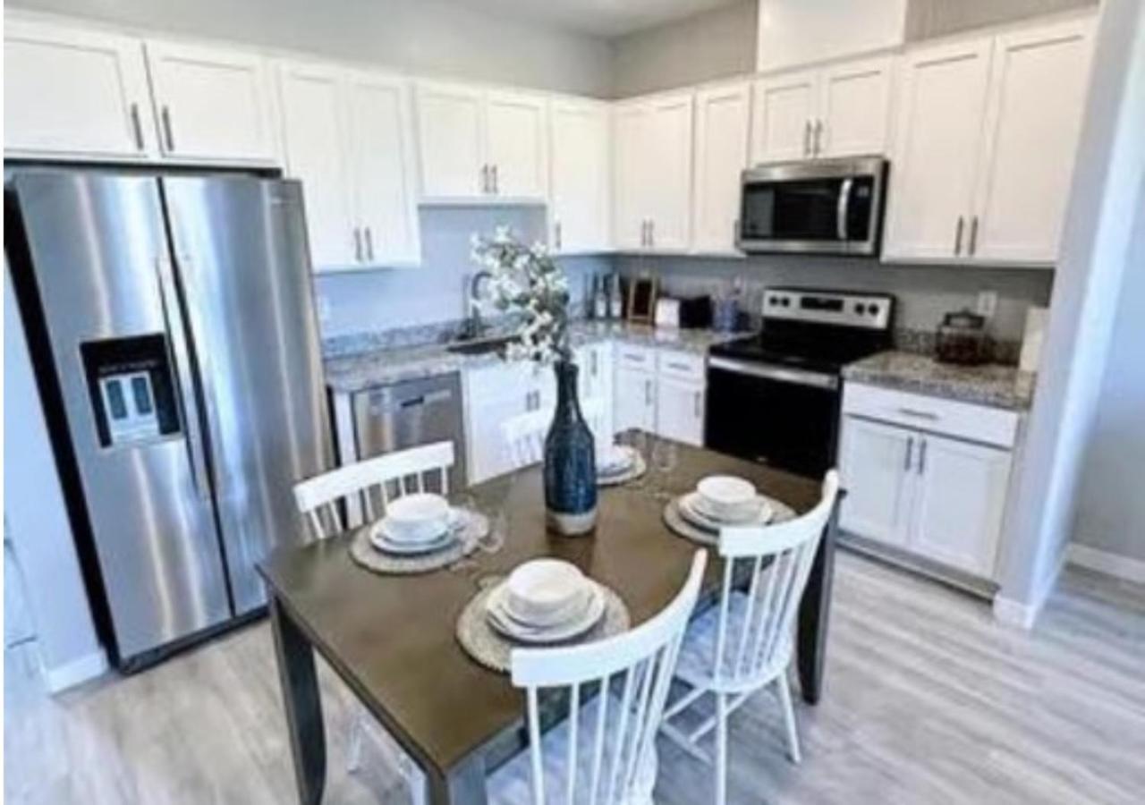 Lovely Comfortable Home To Enjoy, Las Vegas Bagian luar foto